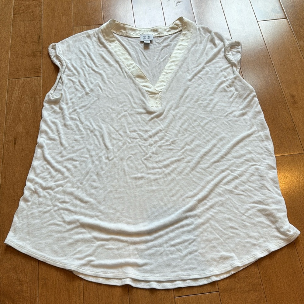 Peyton Jensen White Tunic Tank in Medium